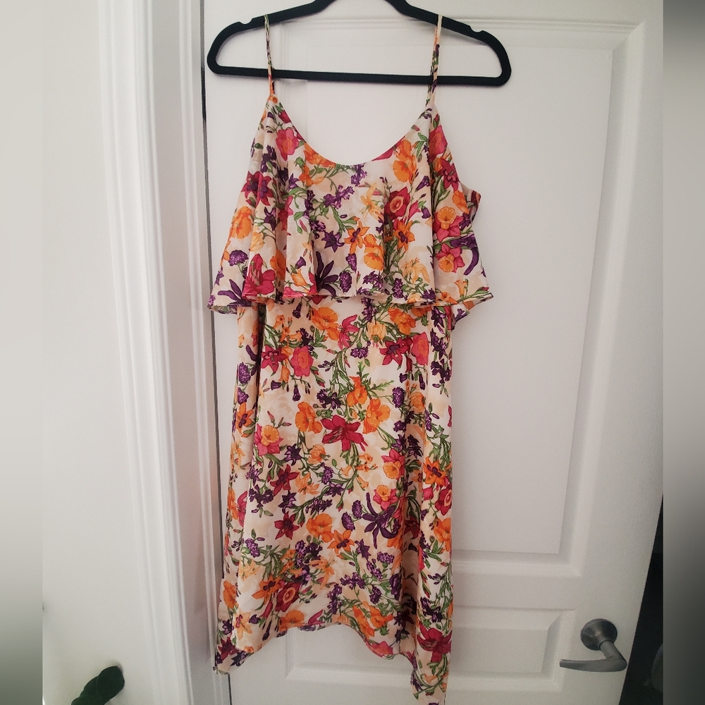 BCBG  floral lined chiffon midi dress